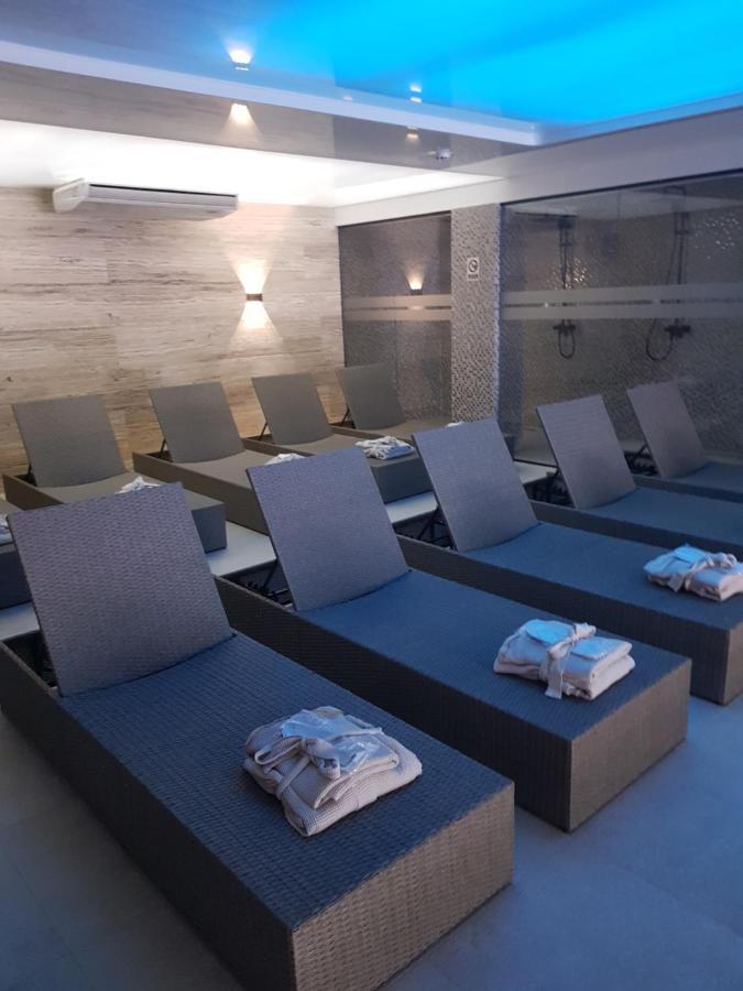 Family Apartmans Harry- Apartmans Of The Apart Hotel & Spa Zoned, Kopaonik - Special Benefit, Children Up To 13 Years Of Age Accompanied By Two Adults Stay For Free-Parking-Breakfast-Pool&Spa Ngoại thất bức ảnh