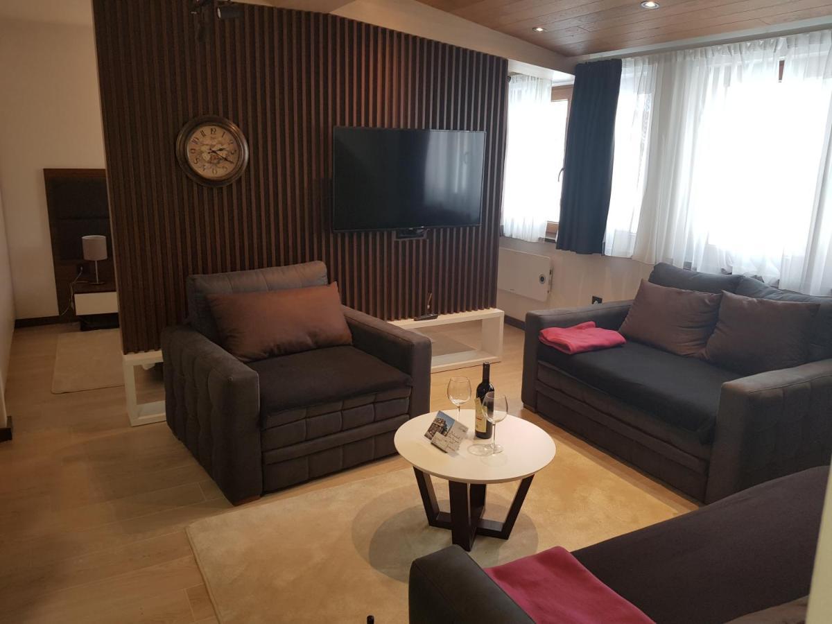 Family Apartmans Harry- Apartmans Of The Apart Hotel & Spa Zoned, Kopaonik - Special Benefit, Children Up To 13 Years Of Age Accompanied By Two Adults Stay For Free-Parking-Breakfast-Pool&Spa Ngoại thất bức ảnh