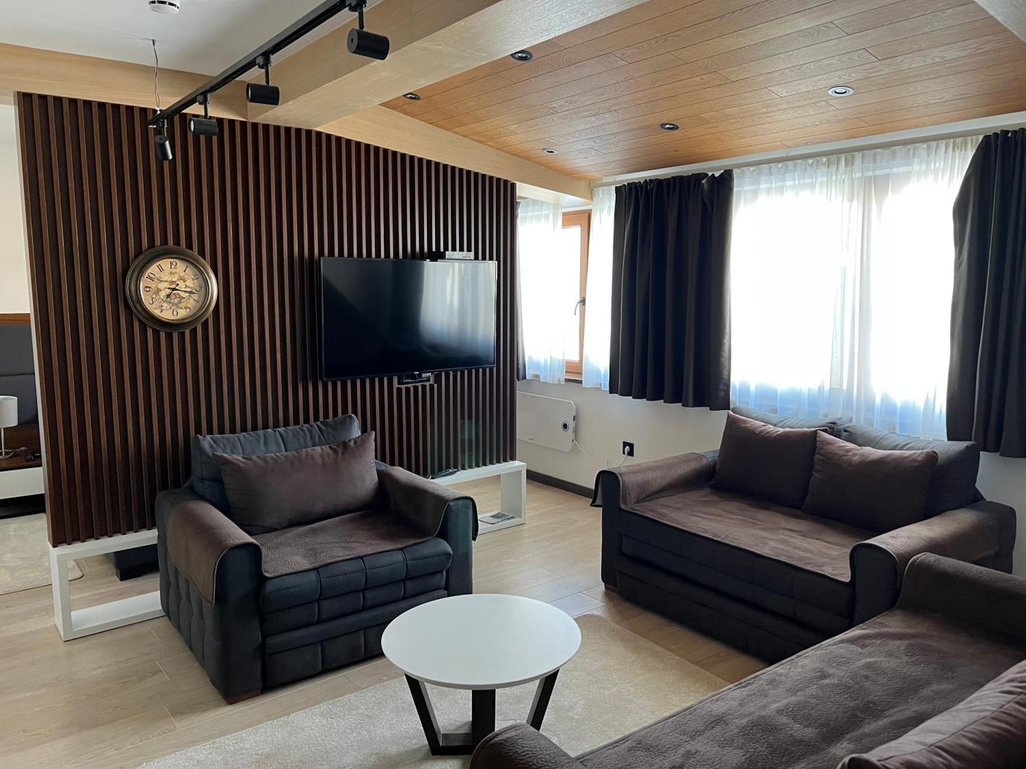 Family Apartmans Harry- Apartmans Of The Apart Hotel & Spa Zoned, Kopaonik - Special Benefit, Children Up To 13 Years Of Age Accompanied By Two Adults Stay For Free-Parking-Breakfast-Pool&Spa Ngoại thất bức ảnh