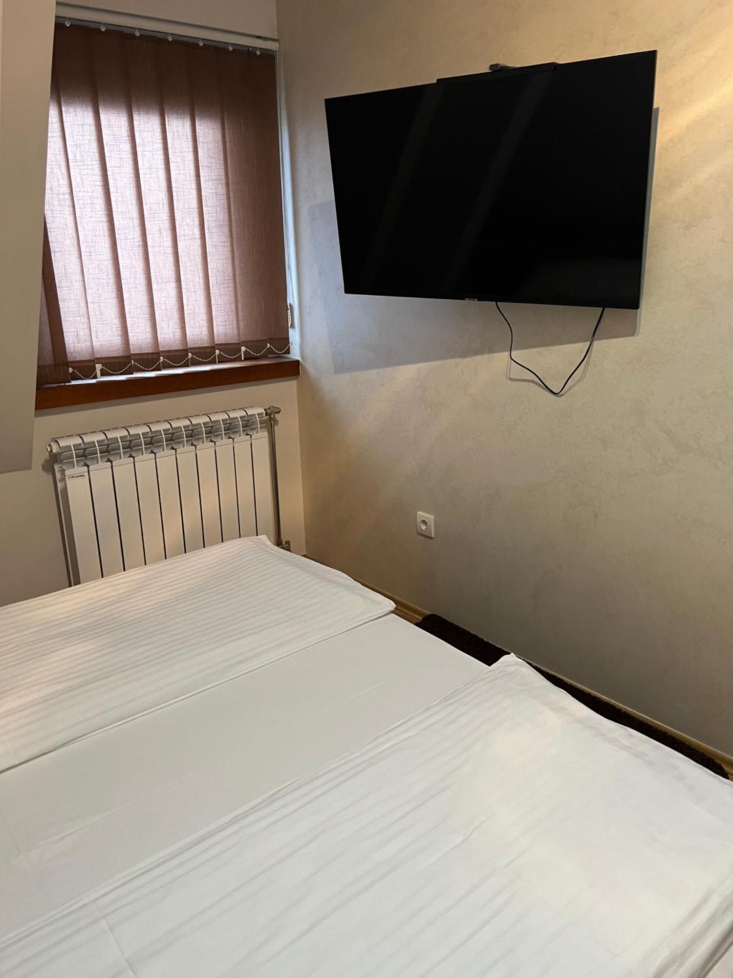 Family Apartmans Harry- Apartmans Of The Apart Hotel & Spa Zoned, Kopaonik - Special Benefit, Children Up To 13 Years Of Age Accompanied By Two Adults Stay For Free-Parking-Breakfast-Pool&Spa Ngoại thất bức ảnh