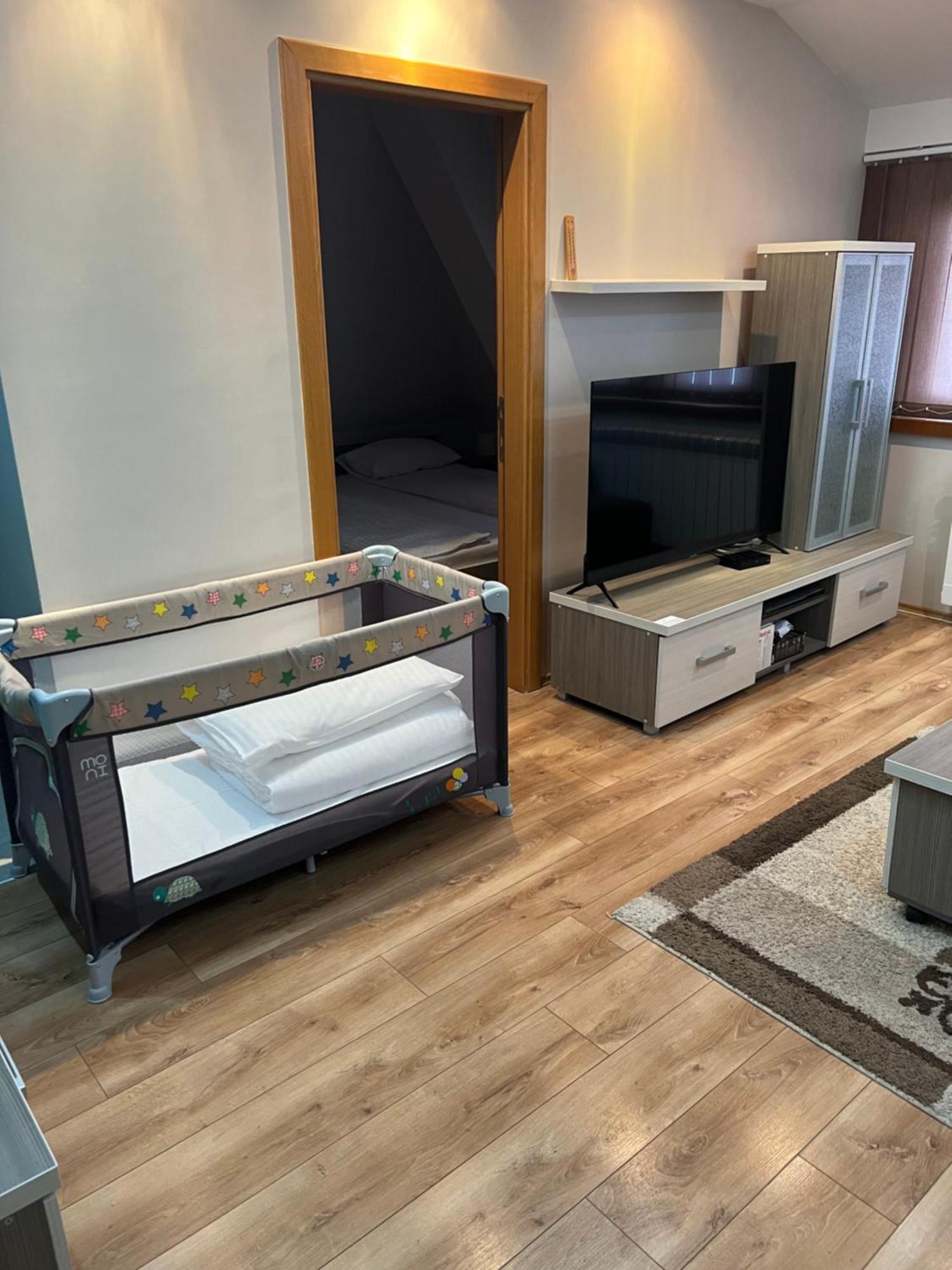 Family Apartmans Harry- Apartmans Of The Apart Hotel & Spa Zoned, Kopaonik - Special Benefit, Children Up To 13 Years Of Age Accompanied By Two Adults Stay For Free-Parking-Breakfast-Pool&Spa Ngoại thất bức ảnh