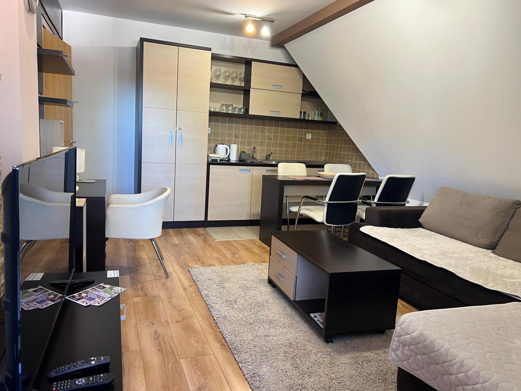 Family Apartmans Harry- Apartmans Of The Apart Hotel & Spa Zoned, Kopaonik - Special Benefit, Children Up To 13 Years Of Age Accompanied By Two Adults Stay For Free-Parking-Breakfast-Pool&Spa Ngoại thất bức ảnh